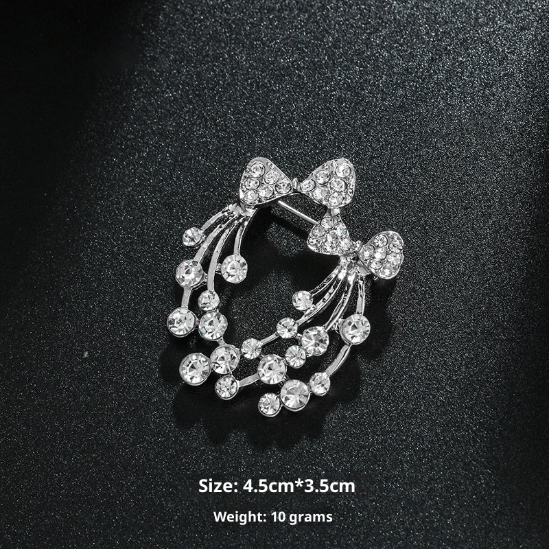 Minimalist Pearl Floral Brooch With Diamond Flower Accessory Pin