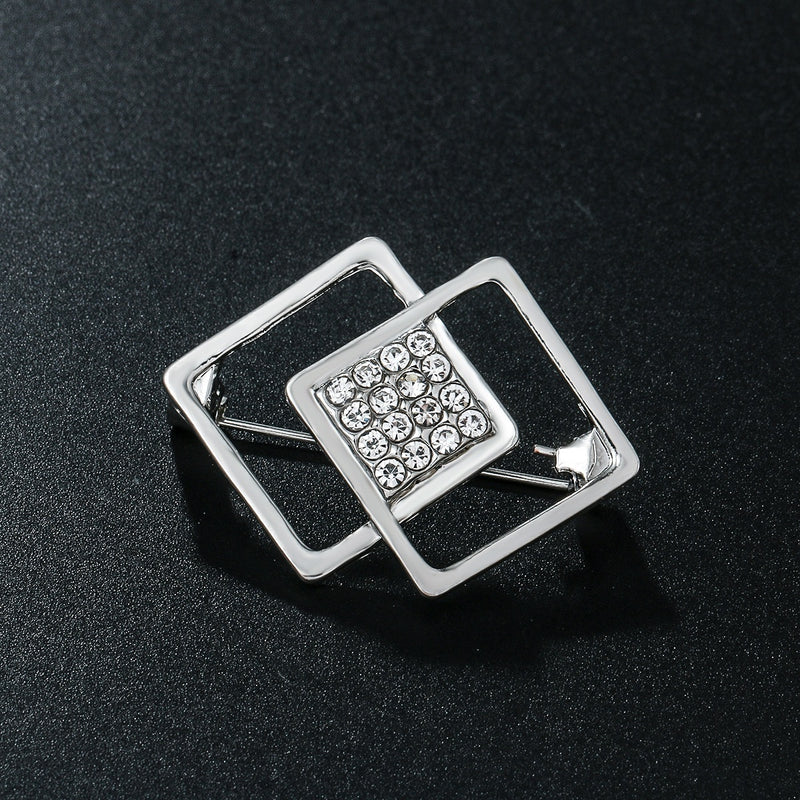 Minimalist Pearl Floral Brooch With Diamond Flower Accessory Pin